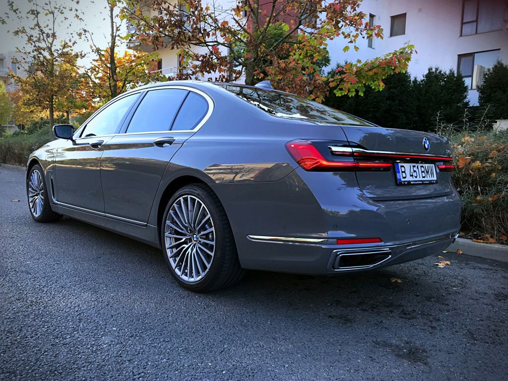 BMW 745e - Imagine 8