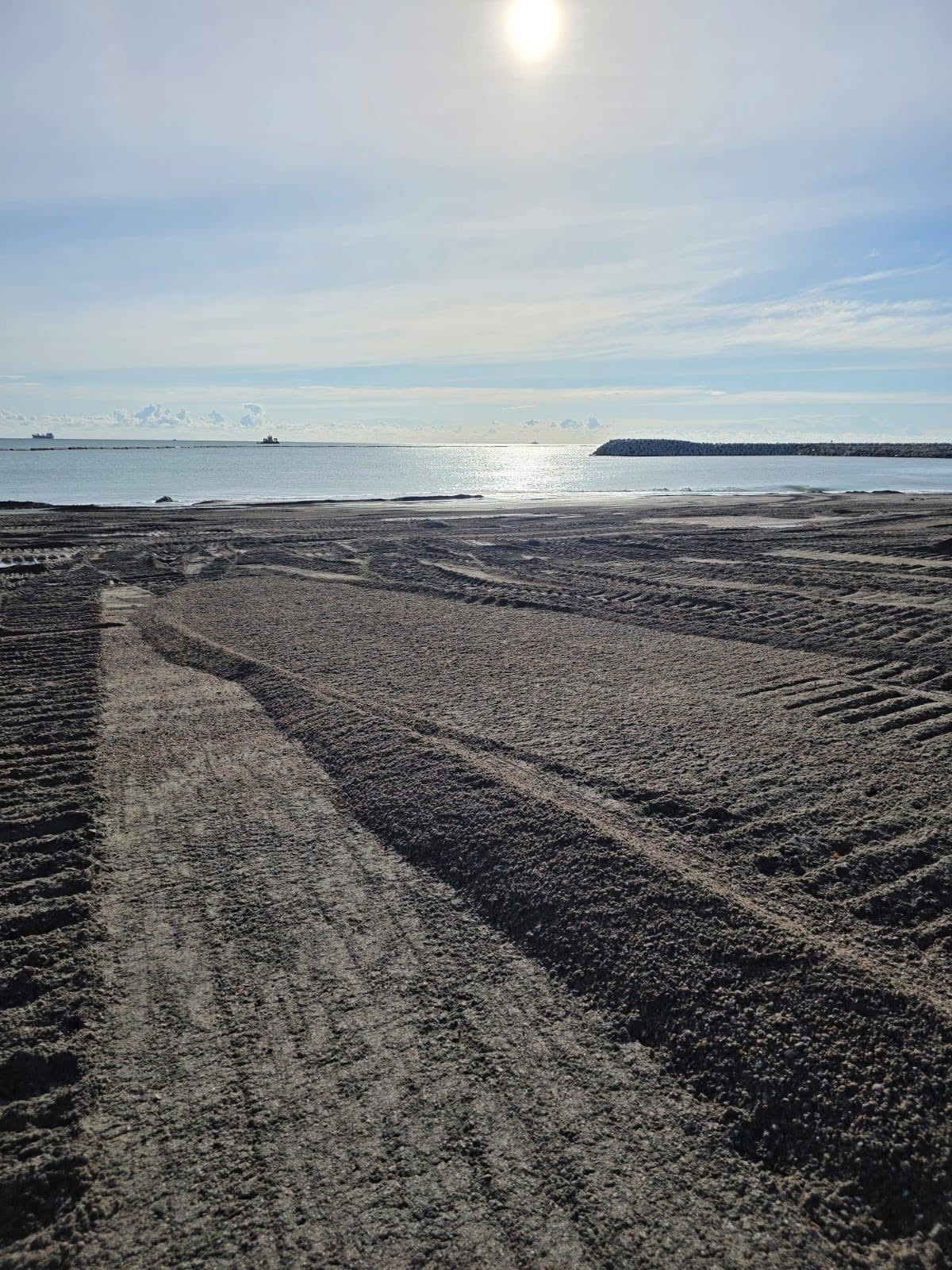 Litoralul se extinde la Mangalia și Saturn: 30 de hectare de plajă nouă, prin lucrări de peste 357 milioane de lei
