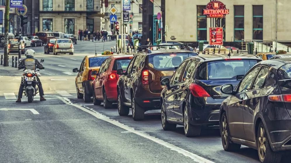 Mașini la prețuri mai mici: ce spune șeful unui mare producător auto despre evoluția lor în următoarea perioadă