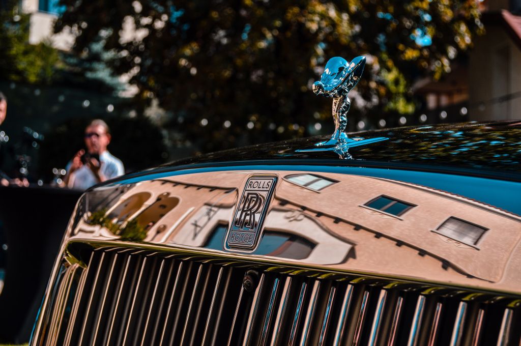 GALERIE FOTO | Rolls-Royce deschide un showroom în București - Imagine 13