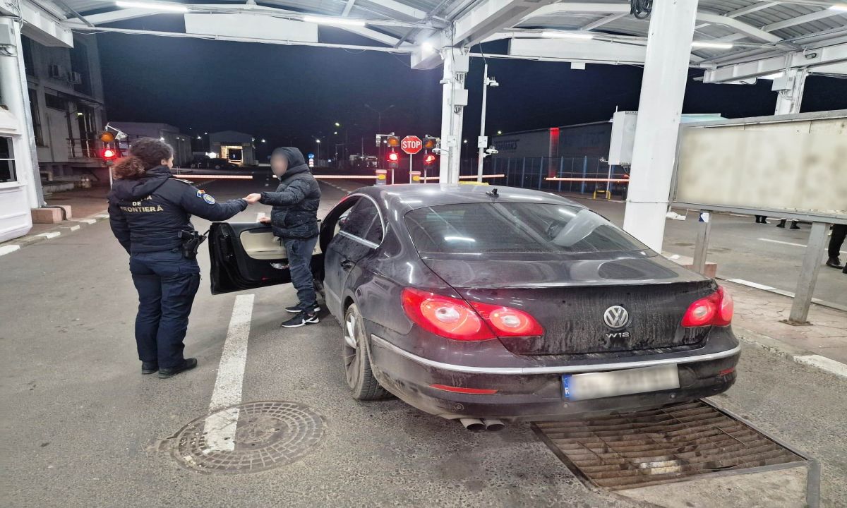Ai auzit mai puține petarde de Revelion? Poliția a confiscat 150 de tone în ultimele 3 luni - Poza 6