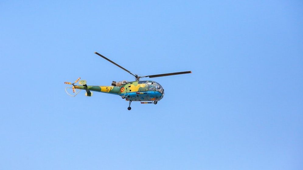 Explozie pe o navă din Marea Neagră | MApN a trimis un elicopter IAR-330 Puma să cerceteze zona
