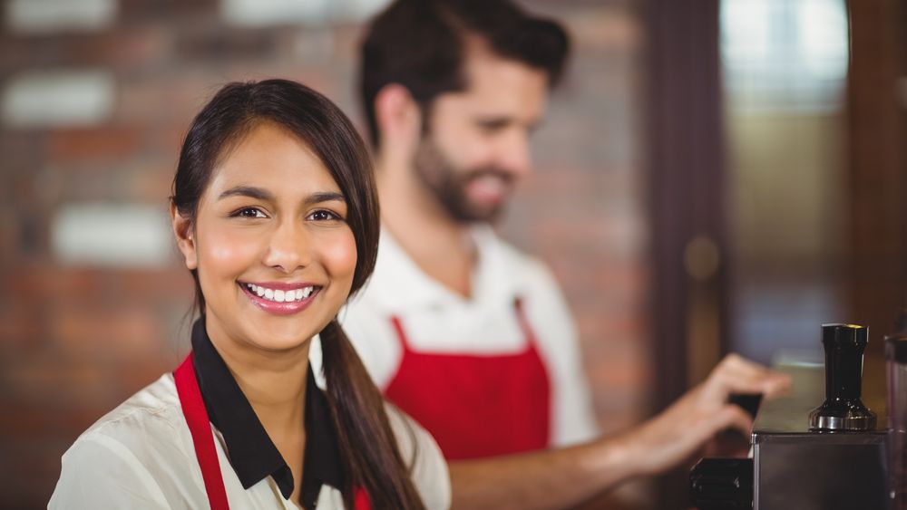 Studiu: Angajații tineri, din generația Z, cei mai afectați de concedierile determinate de coronavirus