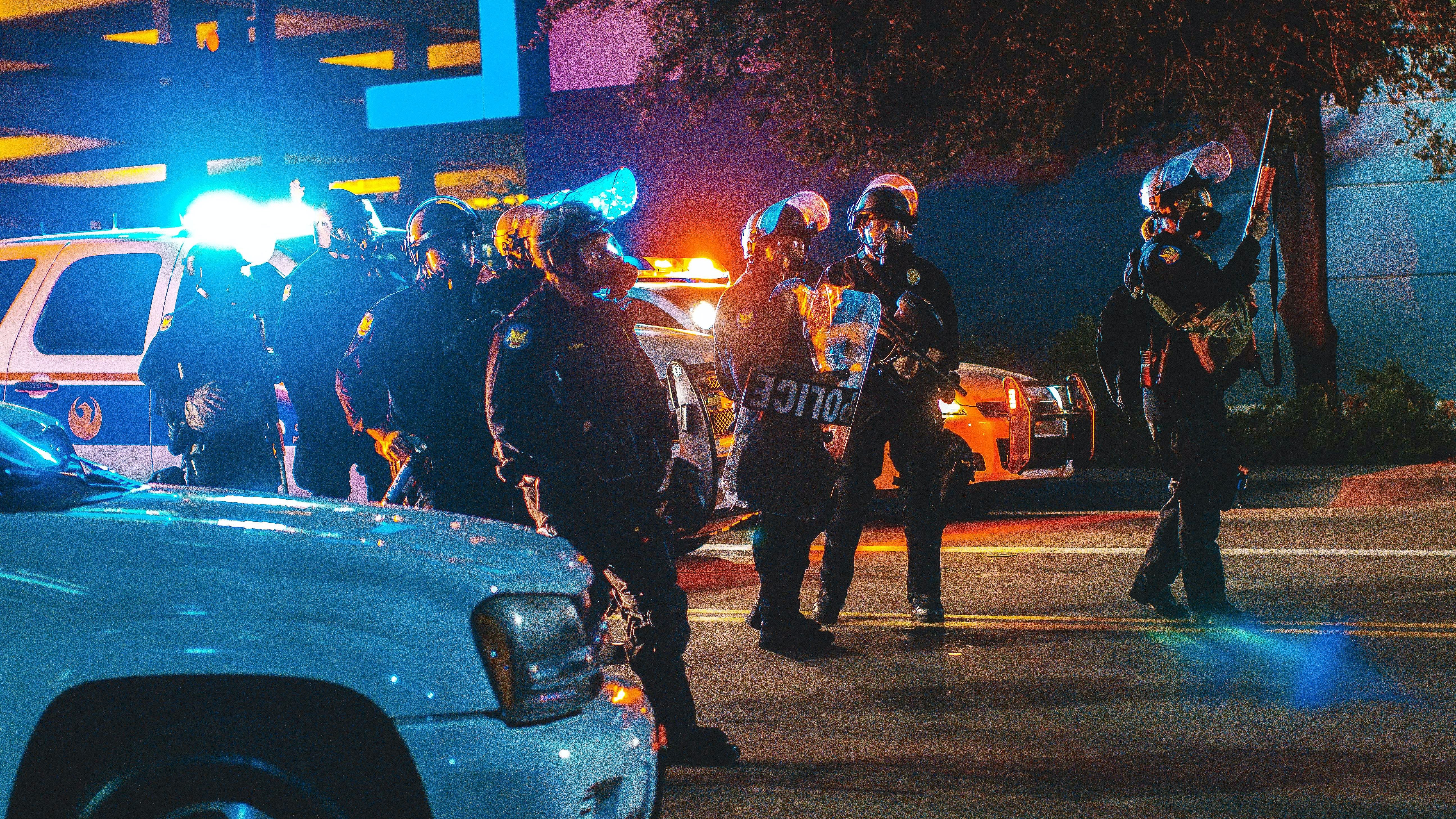 Încă un bărbat de culoare a fost omorât de polițiștii din Statele Unite. Şefa poliţiei din oraşul Atlanta a demisionat
