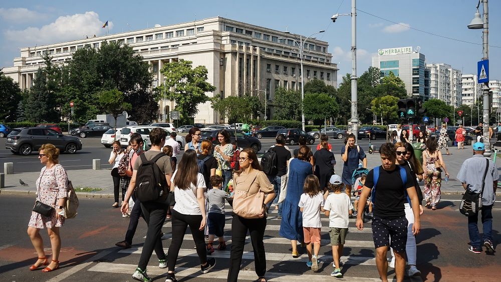 INS: Câți angajați lucrează în total în București