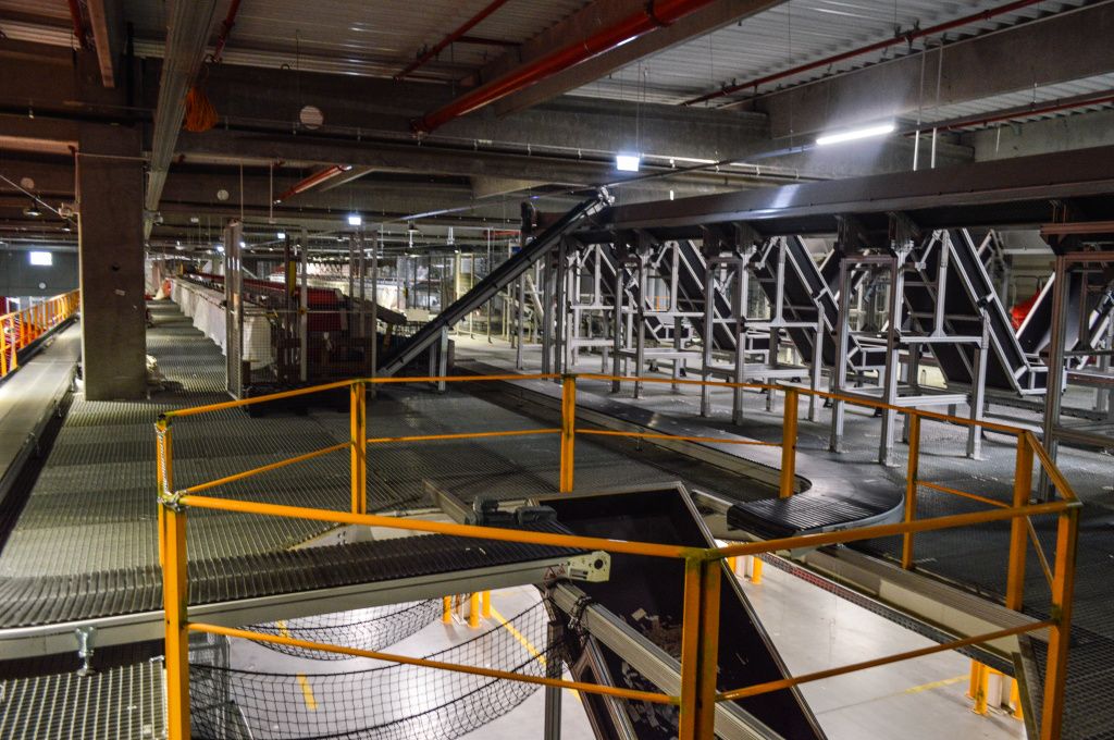 GALERIE FOTO | Cum arată cel mai mare centru logistic al Sameday - Imagine 59