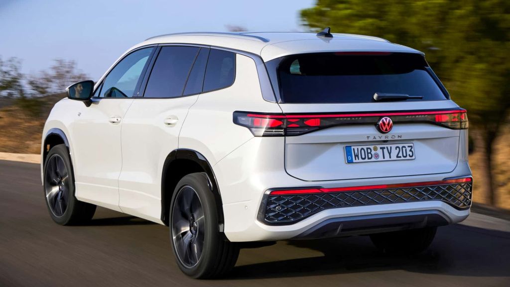 GALERIE FOTO | Volkswagen prezintă Tayron, un nou SUV de clasă medie - Imagine 2