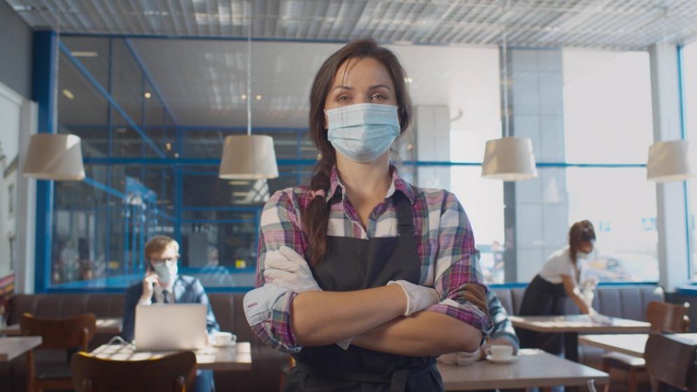 Restaurantele, teatrele și cinematografele s-au redeshis la 30% din capacitate