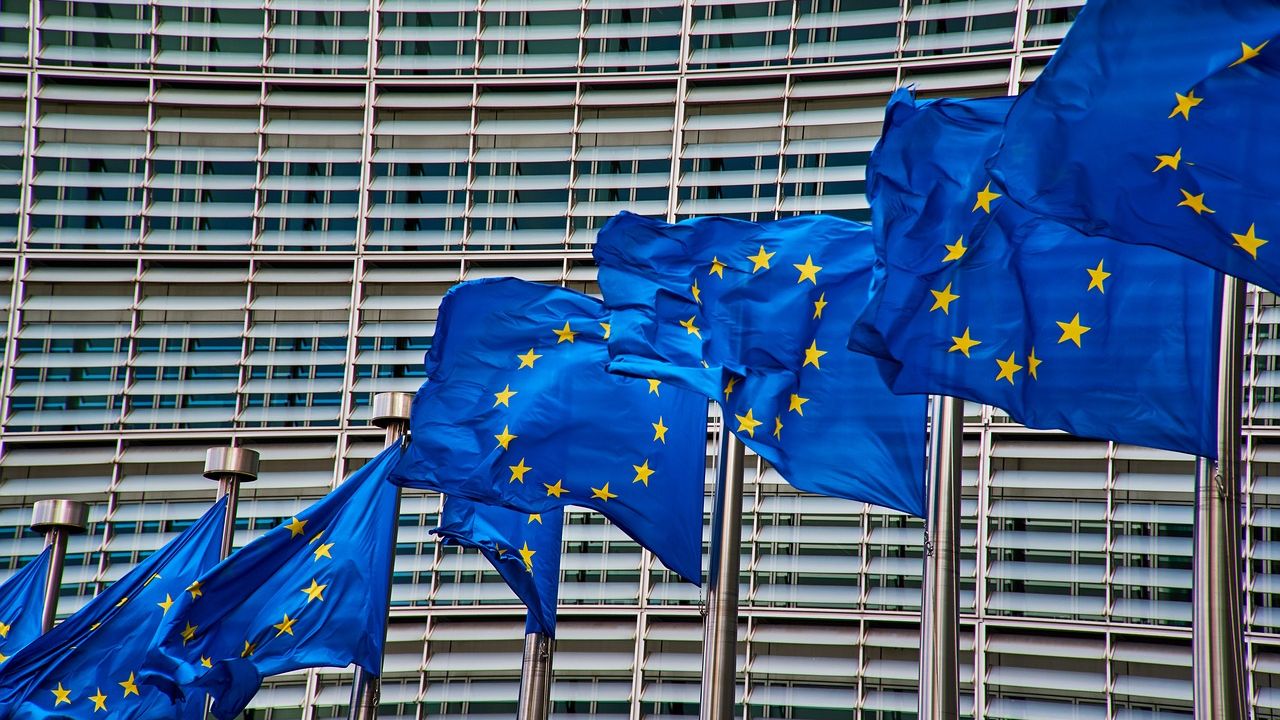 Potențială decizie a UE: fiecare stat membru să aibă propriul ritm de reducere a datoriei