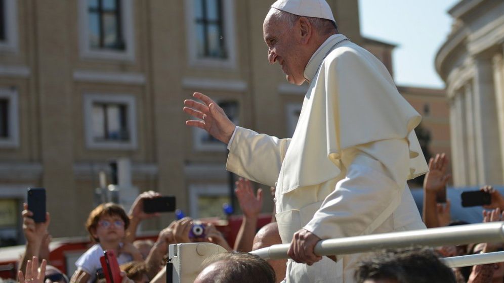 Papa Francisc: Războiul din Ucraina este „un abuz pervers de putere”