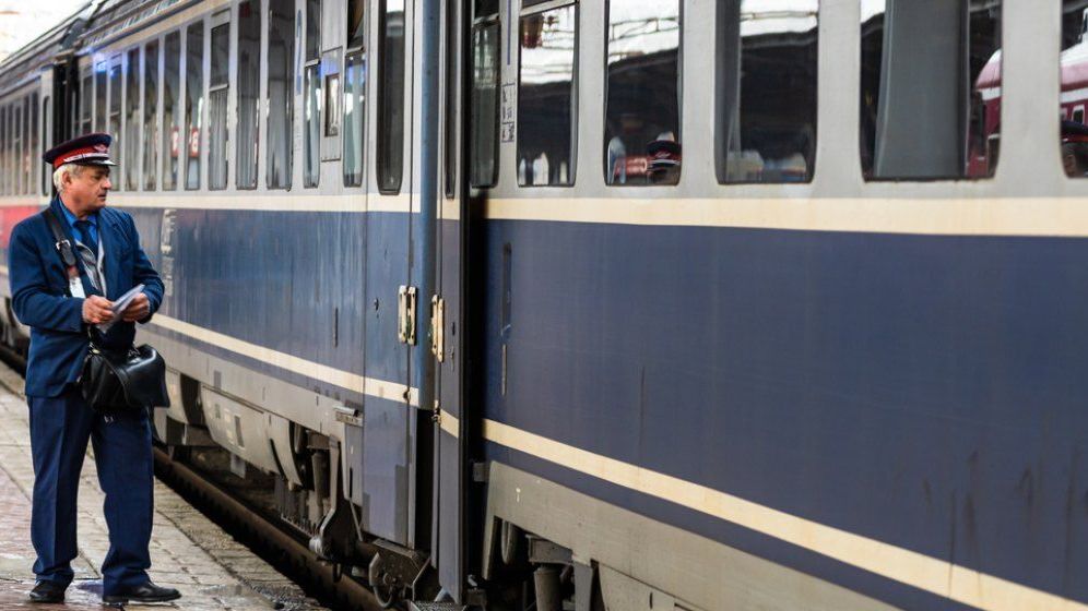 Un nou incident pe căile ferate: zeci de minute întârziere după ce un tren privat de marfă s-a defectat