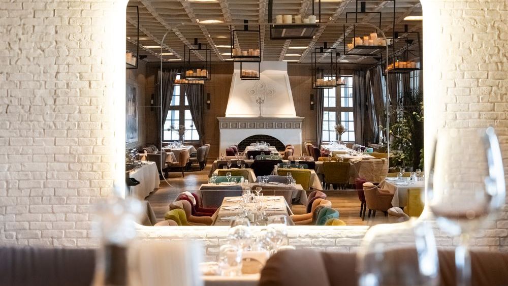 Restaurantul Diplomat investește un milion de lei în reamenajare. Care va fi meniul din această vară