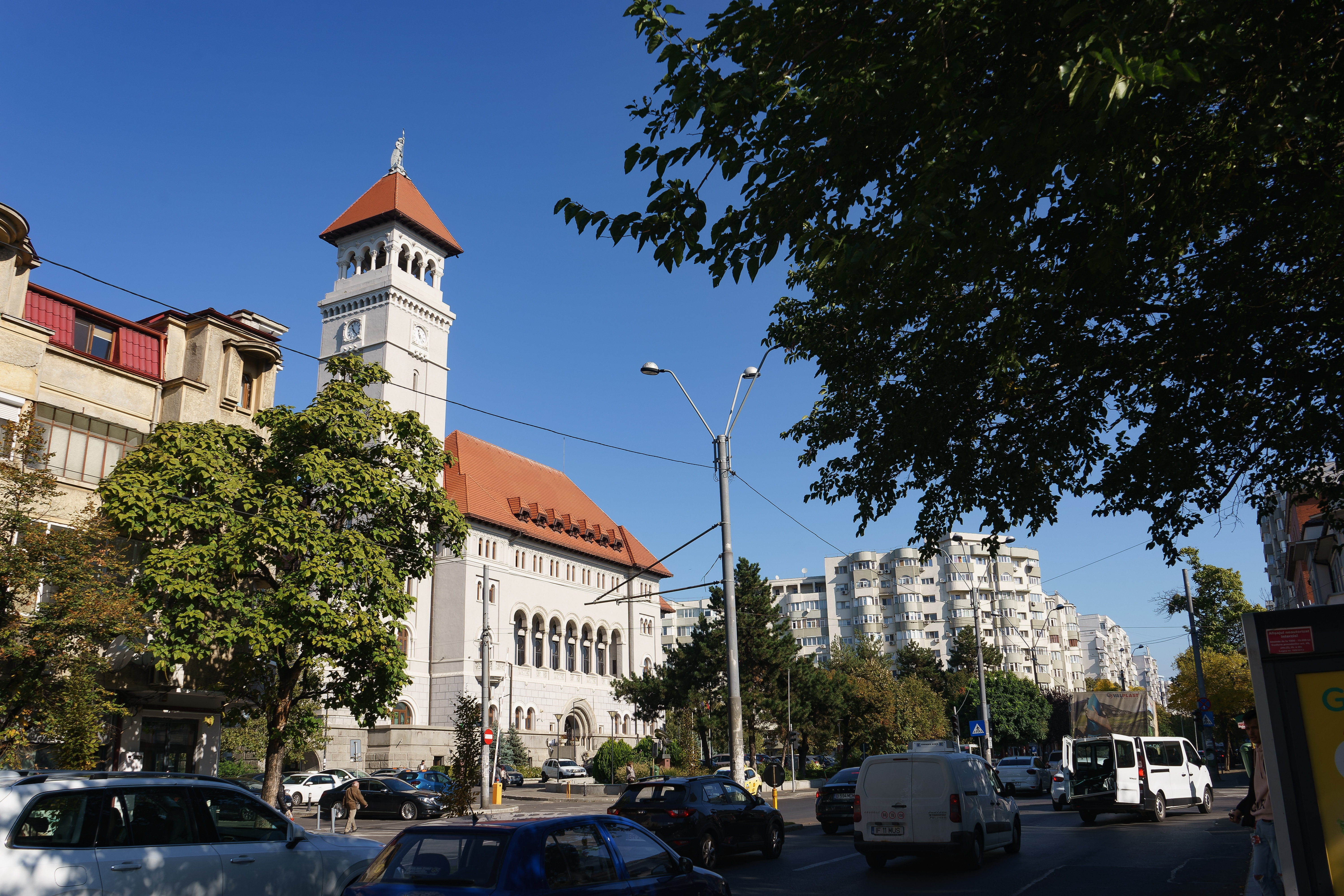 Școlile din Sectorul 1, între investiții și supraaglomerare. George Tuță: Sunt încă probleme serioase