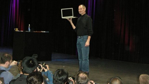 Se cauta un Steve Jobs priceput la "stand-up academic". Motivatia Millennials la raport