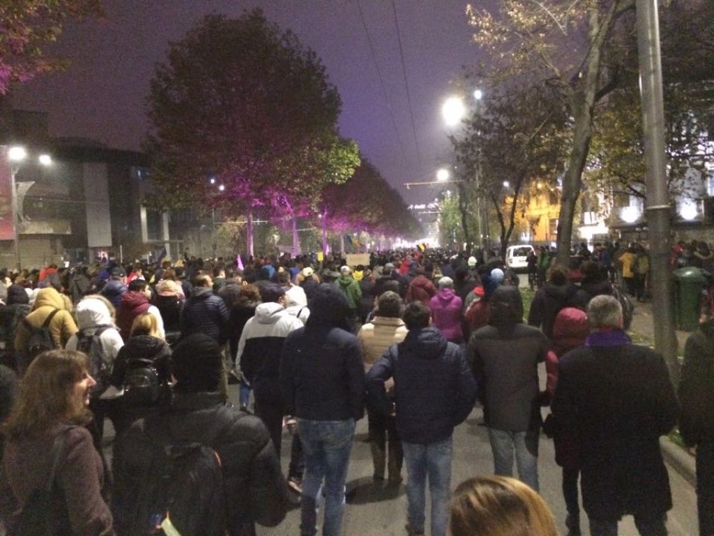 Proteste la Piata Victoriei - Imagine 16