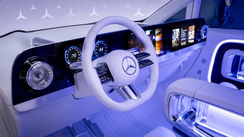 Lux, eleganță și tehnologie fără frână: Mercedes Benz dă startul unei noi ere premium în co - Imagine 19