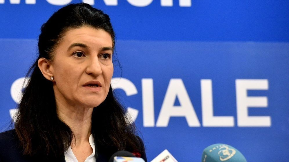 Violeta Alexandru: Au fost aprobate 1,2 milioane lei pentru arhivele caselor de pensii din 24 de judeţe