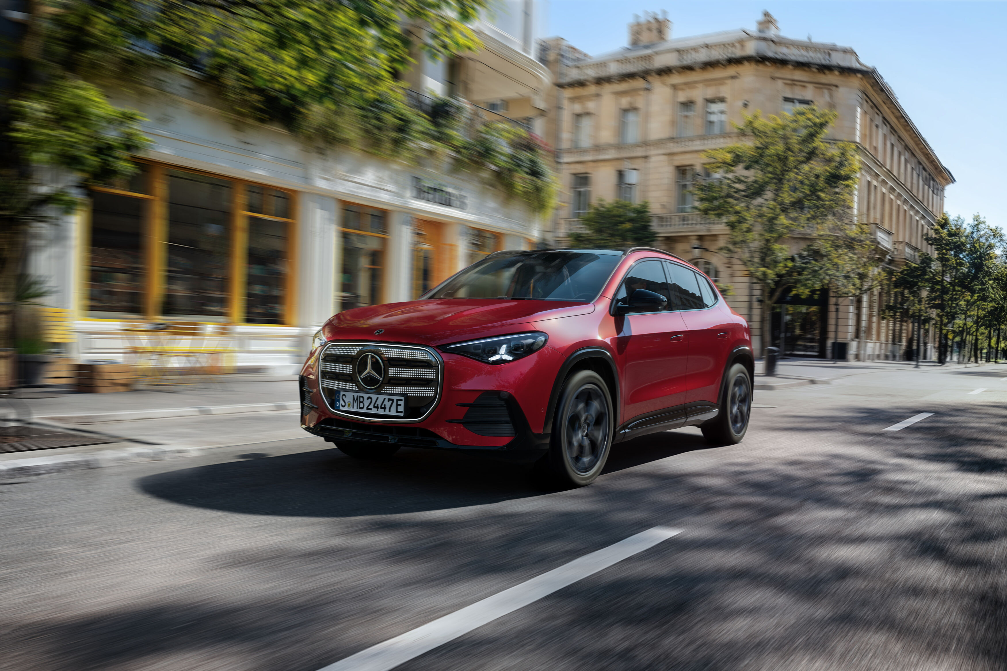 FOTO | Mercedes-Benz dezvăluie noul GLA electric. Autonomia maximă depășește 650 de kilometri