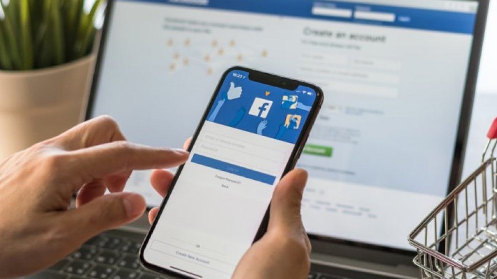 Facebook este acuzat de discriminare de un minister american