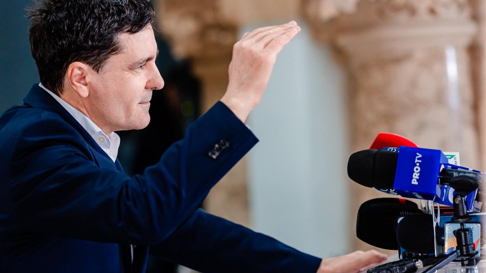 Nicușor Dan anunță că Guvernul a tăiat din bugetul Capitalei: Din păcate, avem mai puţini bani decât anul trecut