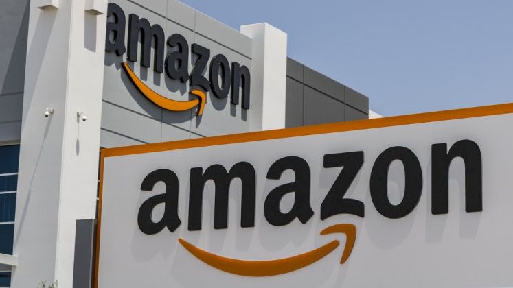 Amazon a lucrat la o solutie "inteligenta" de recrutare: nu au lansat-o pentru ca discrimina femeile