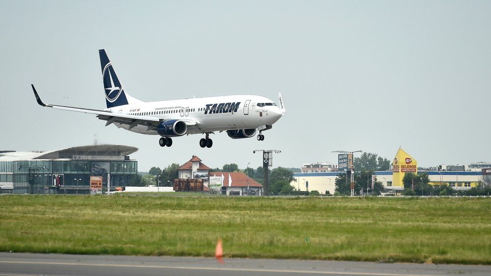 TAROM, compania care vrea să se salveze cu donații, vrea să cumpere avioane noi