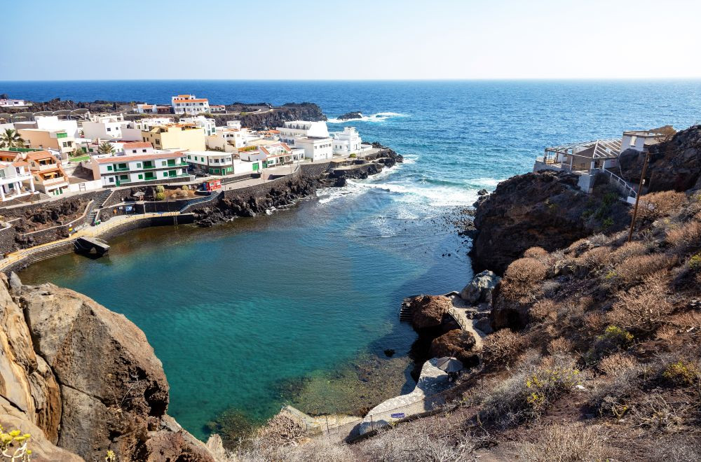 Fără resorturi și fără zboruri directe: El Hierro, insula europeană care pariază pe ecoturism