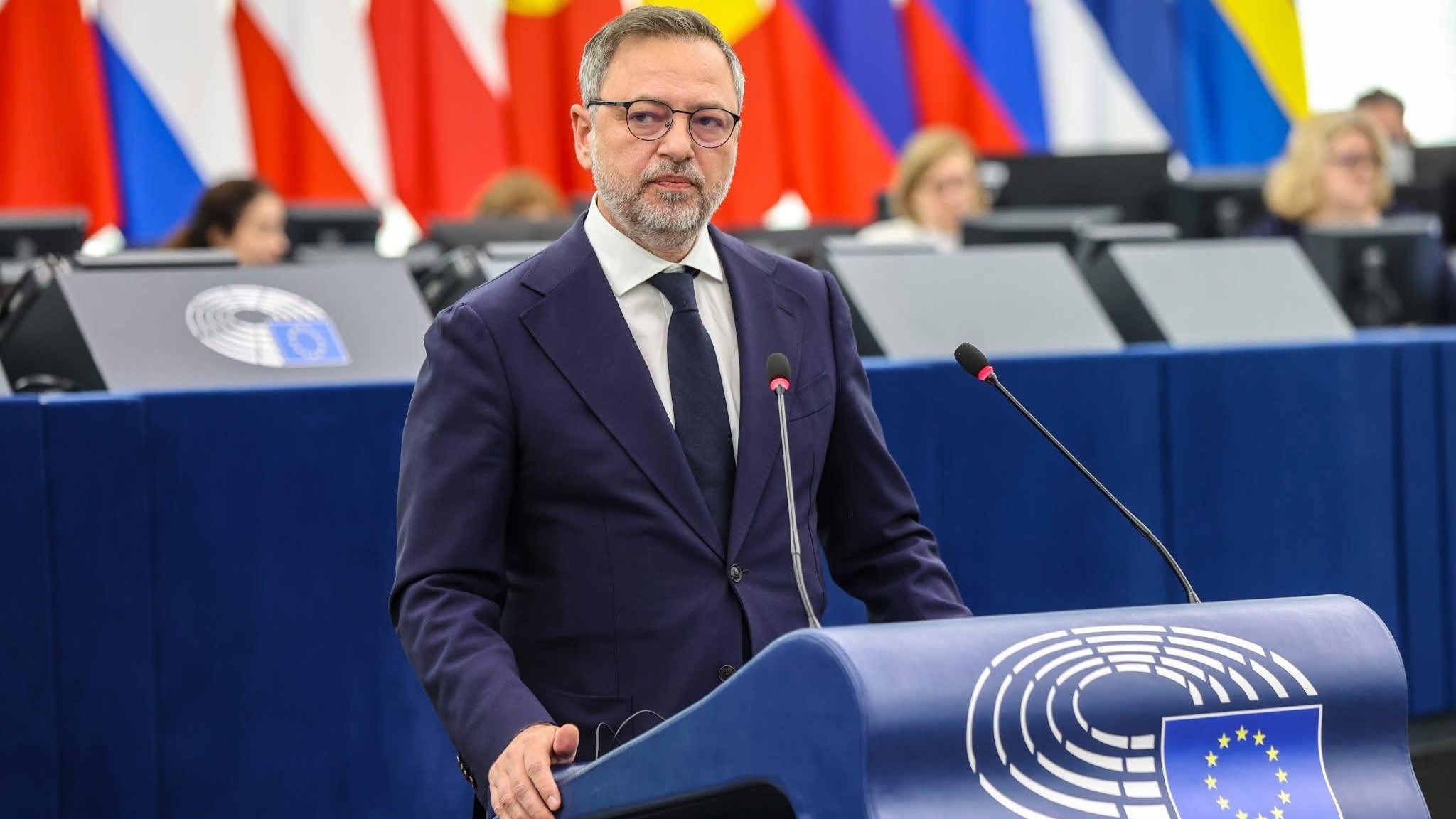 Motreanu atacă PSD la Congresul PNL: Cel mai mare pericol pentru un partid nu este pierderea alegerilor, ci pierderea identității