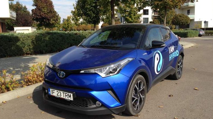 Toyota Romania a semnat un parteneriat pentru servicii de leasing financiar cu UniCredit Leasing