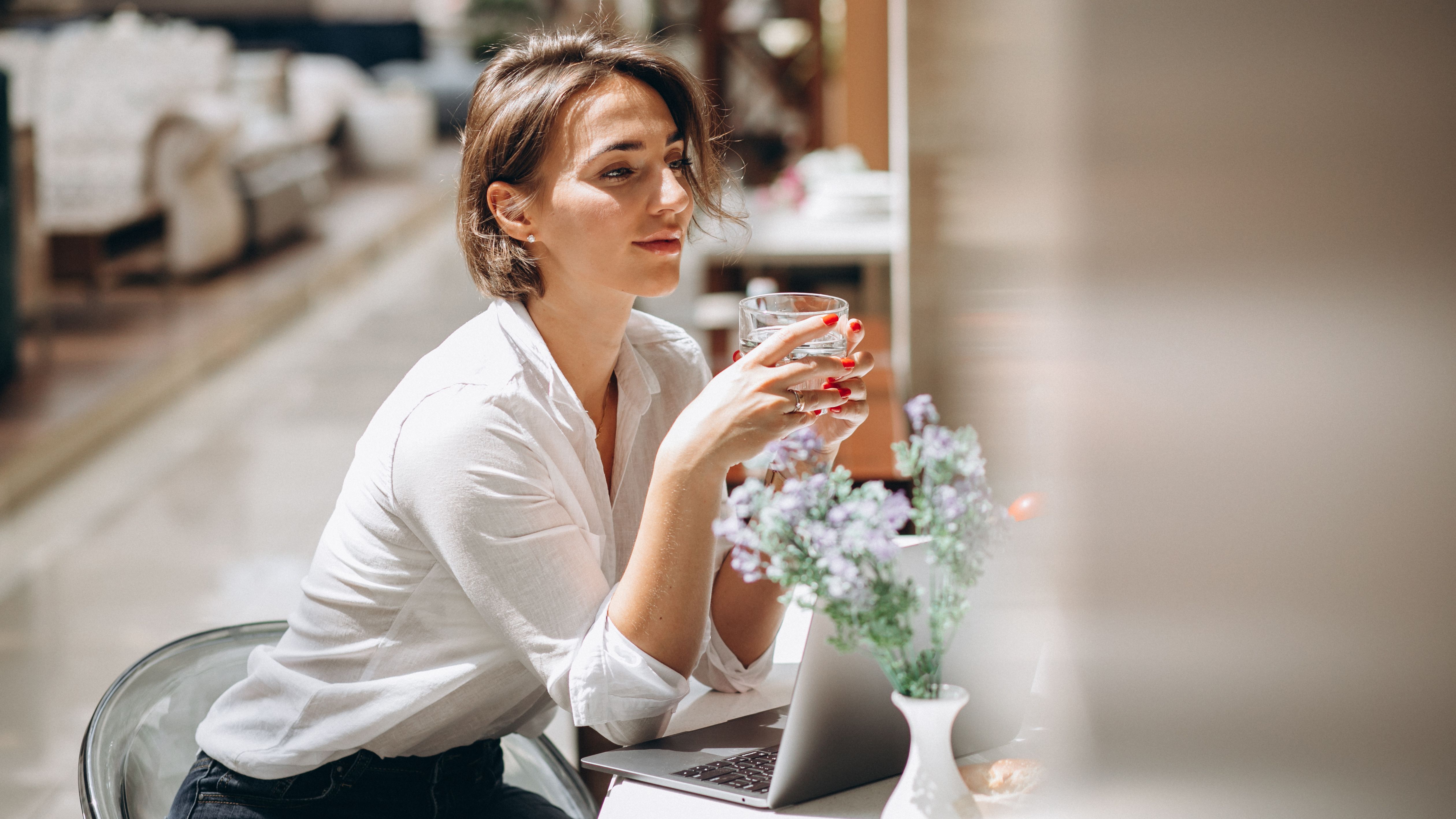 Cum te ajută parfumul în brandingul personal 