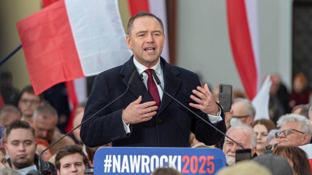 Președintele Poloniei, considerat un „Simion mai inofensiv”, a blocat plata pentru sateliții Starlink care susțin Ucraina