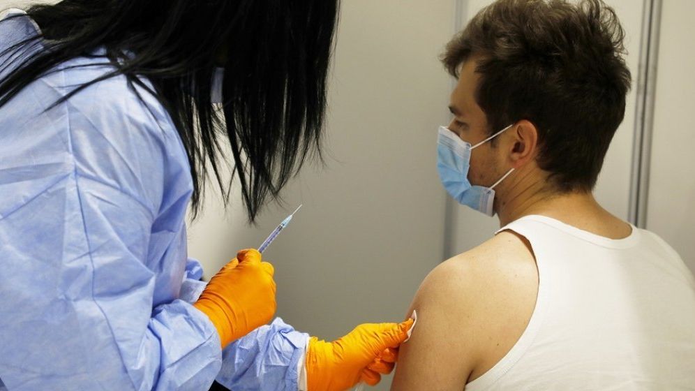 Campania de vaccinare: tot mai puțini români aleg să se vaccineze