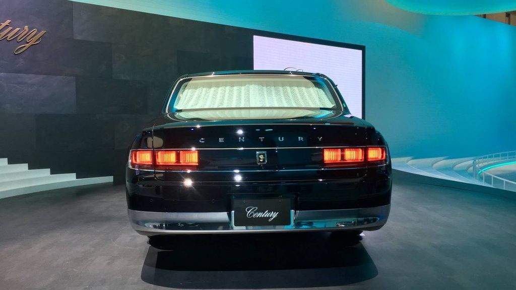 Toyota Century - Imagine 2