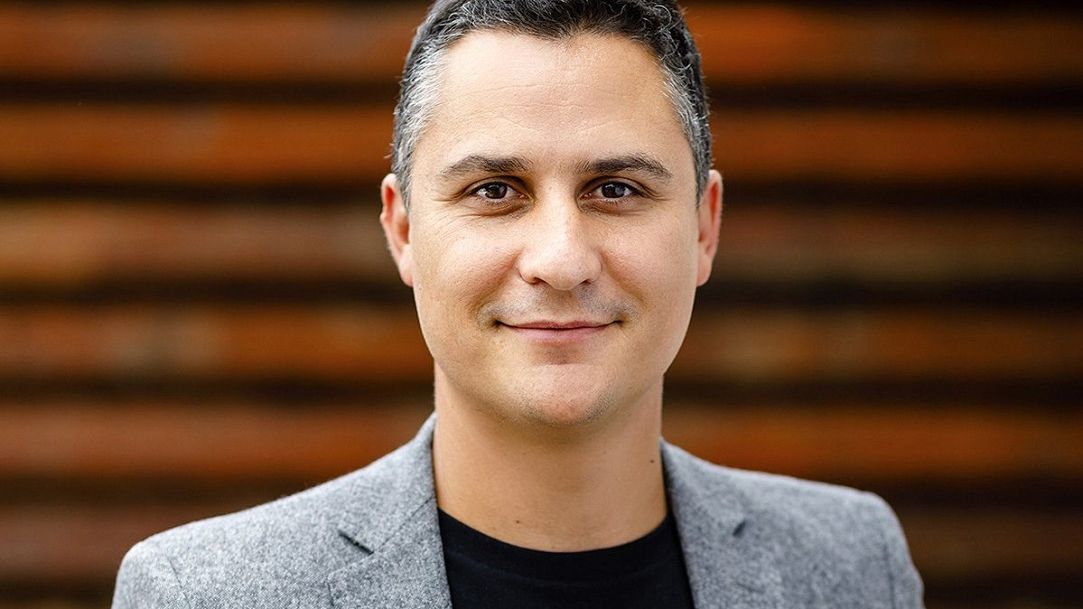 Cu cât s-au scumpit serviciile de curierat și ce se întâmplă cu livrările în 2023