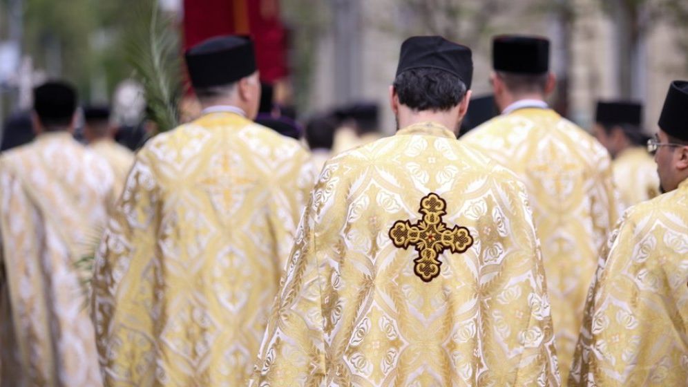 Biserica Română, nemulțumită că Orban a interzis pelerinajele