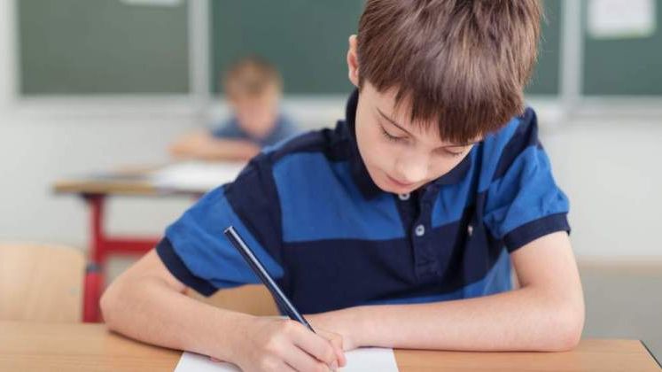 Peste 2.300 de elevi din alte judete, inscrisi pentru admiterea la licee din Capitala
