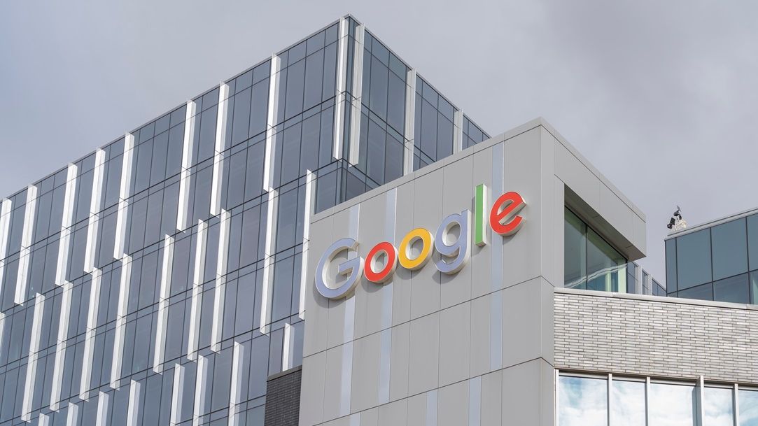 Lovitură pentru compania Google „la ea acasă”: un judecător a decis că deține un monopol ilegal