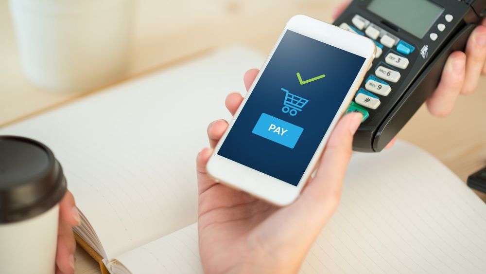 ING Bank (re)lanseaza platile cu telefonul mobil. Proiectul denumit ING Pay a devenit disponibil pentru toti clientii si este gratuit