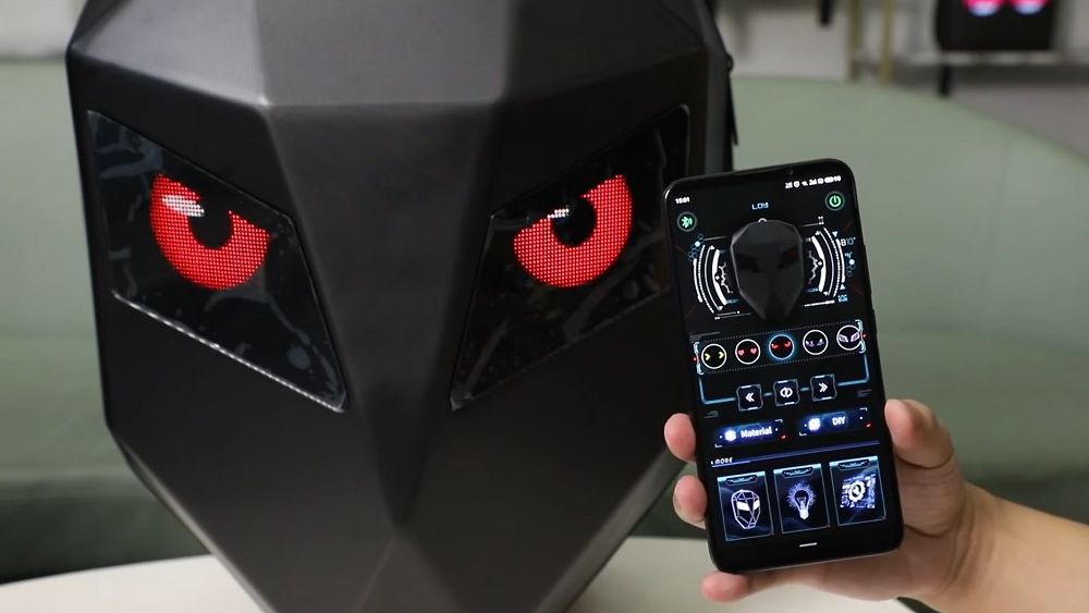 Cât de smart pot fi rechizitele? Acum 20 de ani eram fericiți cu un sac în spate, dar azi există adevărate minuni tehnologice