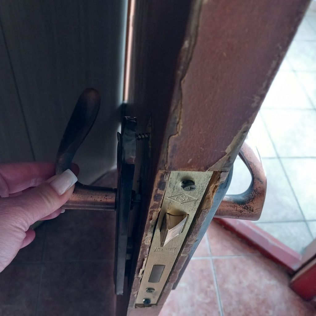 FOTO: Controale ANPC în campusurile universitare. Unele au fost deja închise. Piedone: "žCei care - Imagine 4