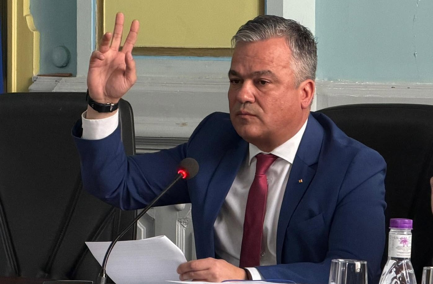 Adrian Veștea promite să păstreze programul Guvernului Bolojan: „Nu mă simt trădător”