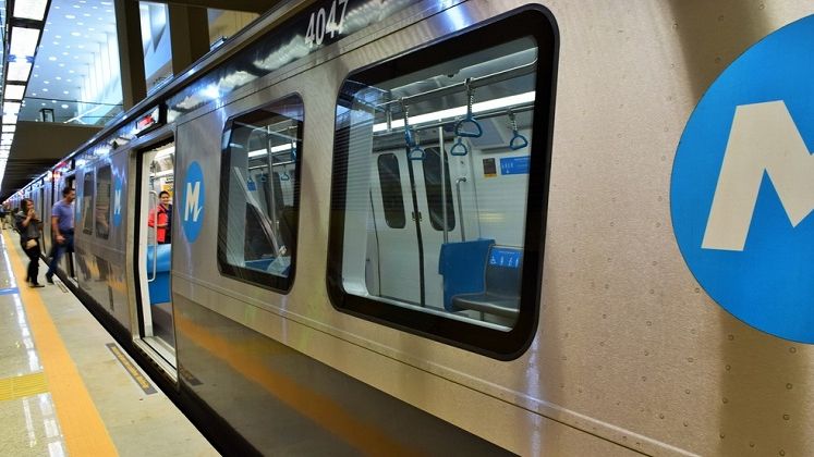 Sindicalistii de la Metrou ameninta cu greva generala si blocarea circulatiei trenurilor: o noua runda de negocieri s-a sfarsit fara prea multe rezultate