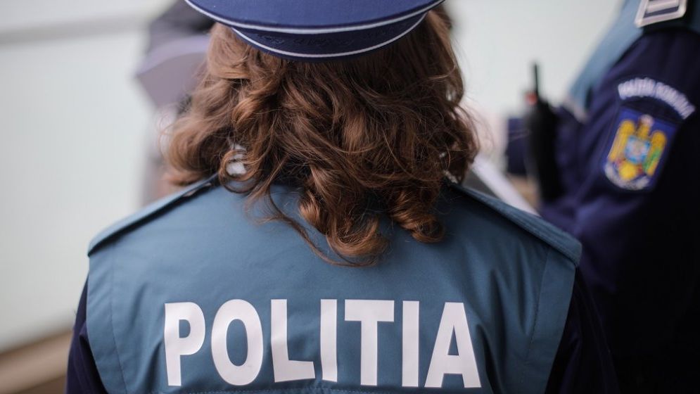 Peste 2.000 de locuri la școlile de poliție: cine se poate înscrie și când au loc probele de admitere
