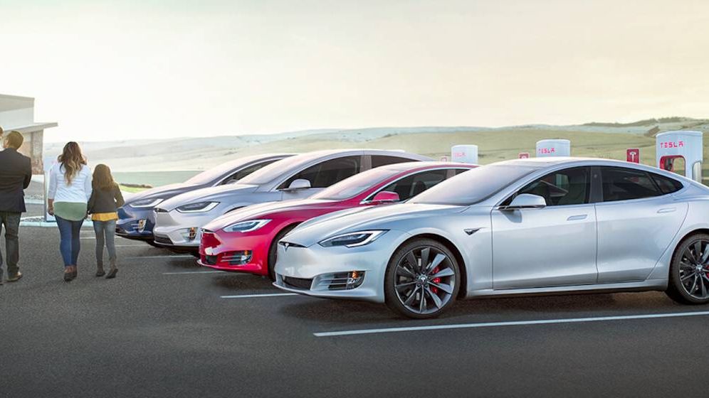 Premieră negativă pentru Tesla: Primul an din istorie cu vânzări în scădere, în ciuda creșterilor din China