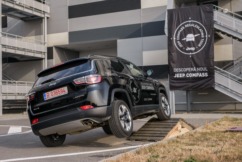 Jeep Compass - Imagine 3