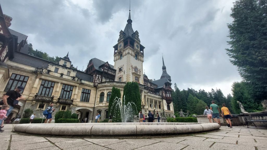 GALERIE FOTO | O vizită la Domeniul Regal Peleș. Cum arată șantierul noii unități de cazare ș - Imagine 87