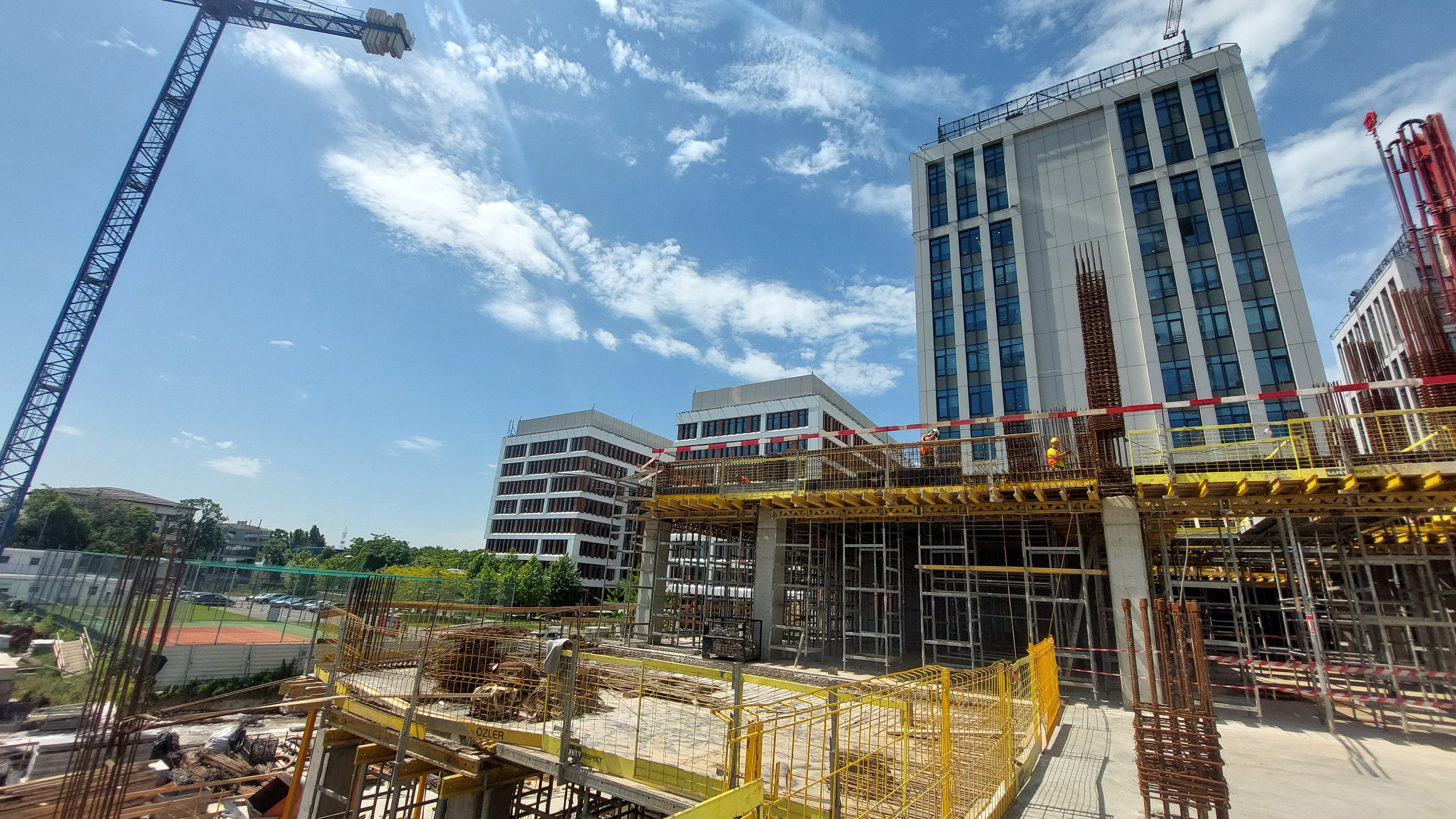 GALERIE FOTO | Cum arată șantierul unuia dintre cele mai mari proiecte de regenerare urbană din Capitală