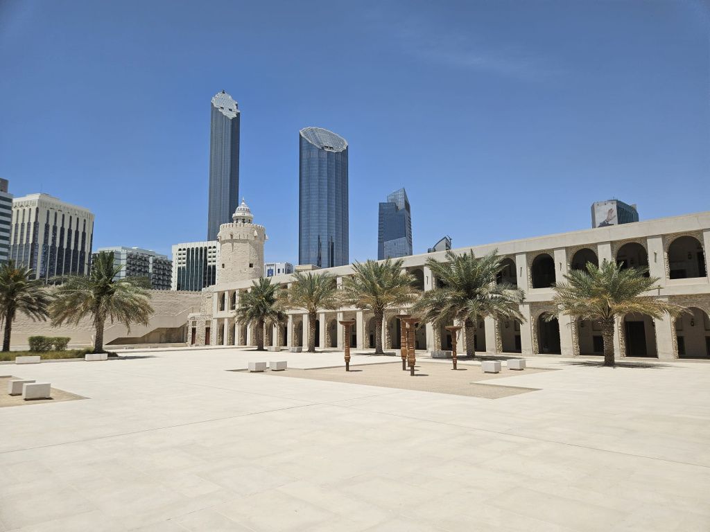 Abu Dhabi - Imagine 1