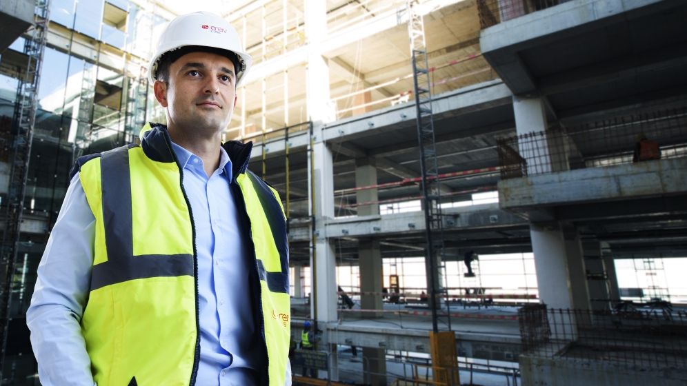 Antreprenorul care a pornit în construcții cu două lopeți și o roabă și după 15 ani a ajuns la afaceri de 36 mil. euro