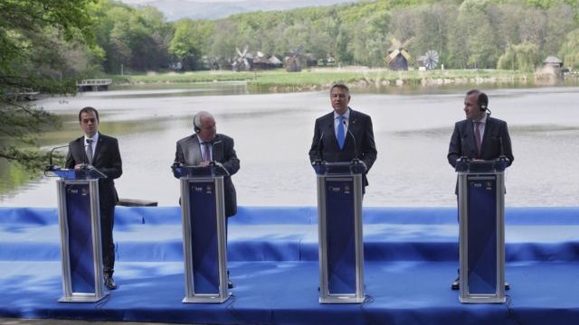 Mesaj pentru romani de la liderii UE reuniti la Sibiu: Transpuneti la urne ce ati aparat cu atata ardoare in strada!